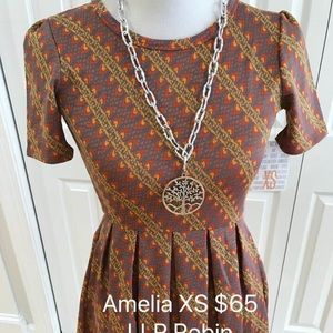 Amelia Dress